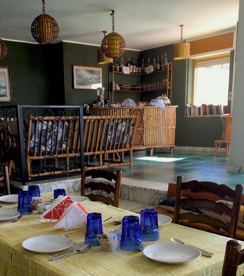 Bed and Breakfast L'Onda Марина-ди-Рагуза Экстерьер фото